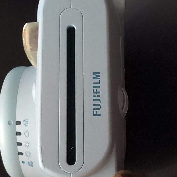 Fuji Film Instax Mini 9 Blue Instant Film Camera. - Picture 10 of 15